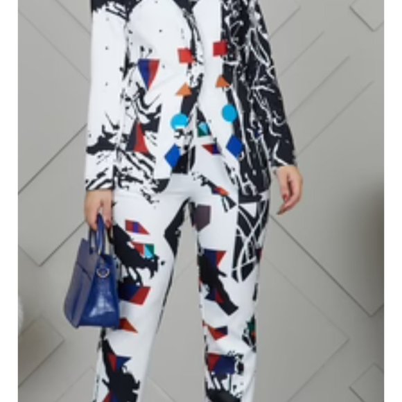 Lillys kloset suit - Picture 2 of 2